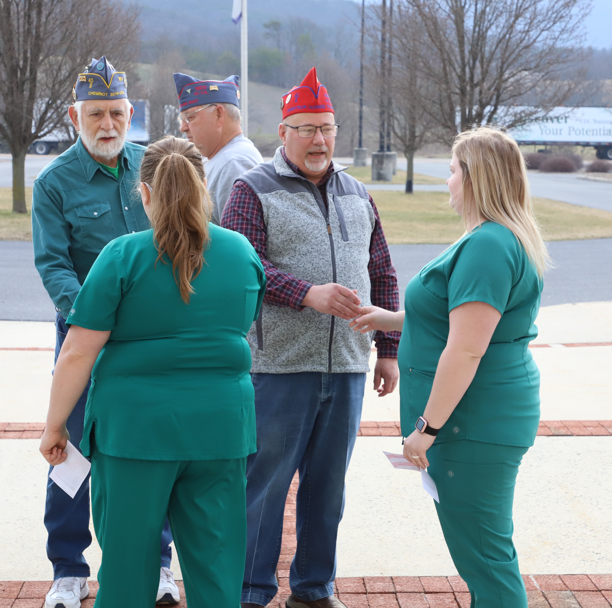 40 & 8 Hardy County Voiture 1623 Grants Scholarships To Eastern WVCTC